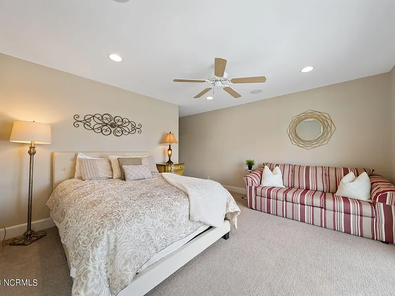 4128 S Lagoon Ct — Photo 36