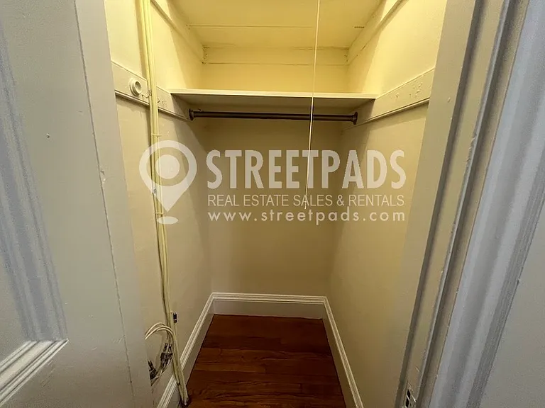 504 Beacon St #21 — Photo 10