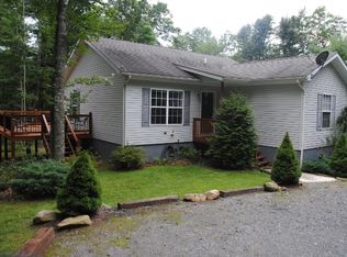 121 Peace Hill Rd, Fleetwood, NC 28626