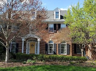 154 Pleasant Hill Ct, Frankfort, IL 60423
