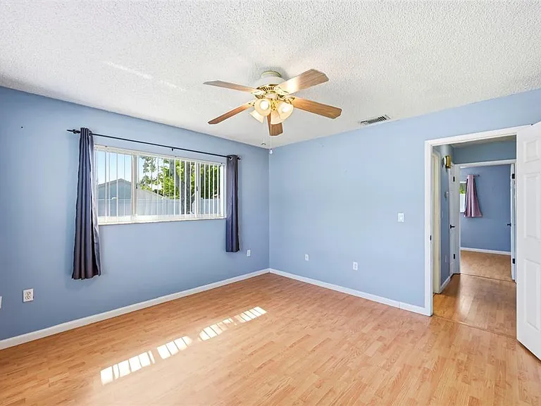4314 Pinefield Ave — Photo 19