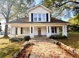 50 4th Ave SW, Taylorsville, NC 28681