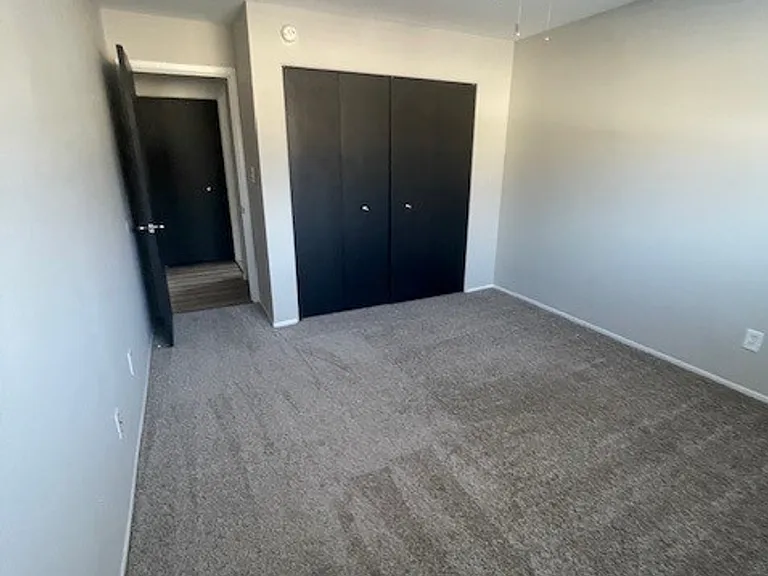 333 Marshall Apartments — Photo 12