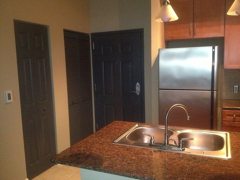 1st image of 2000 N Bayshore Dr APT 124