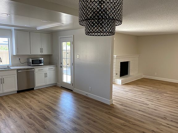 3rd image of 766 Gemini Ln