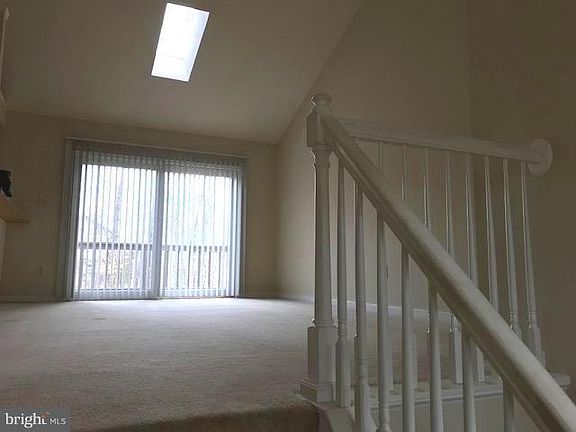 2nd image of 736 Glen Cove Dr