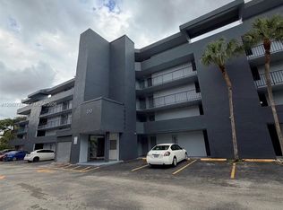 310 Fontainebleau Blvd APT 206, Miami, FL 33172
