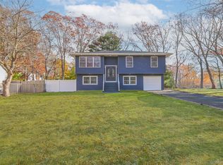 398 Glen Drive, Shirley, NY 11967