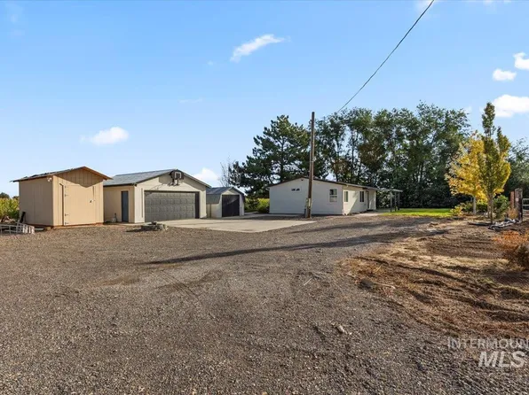 3512 Wolf Ln, Caldwell, ID 83607