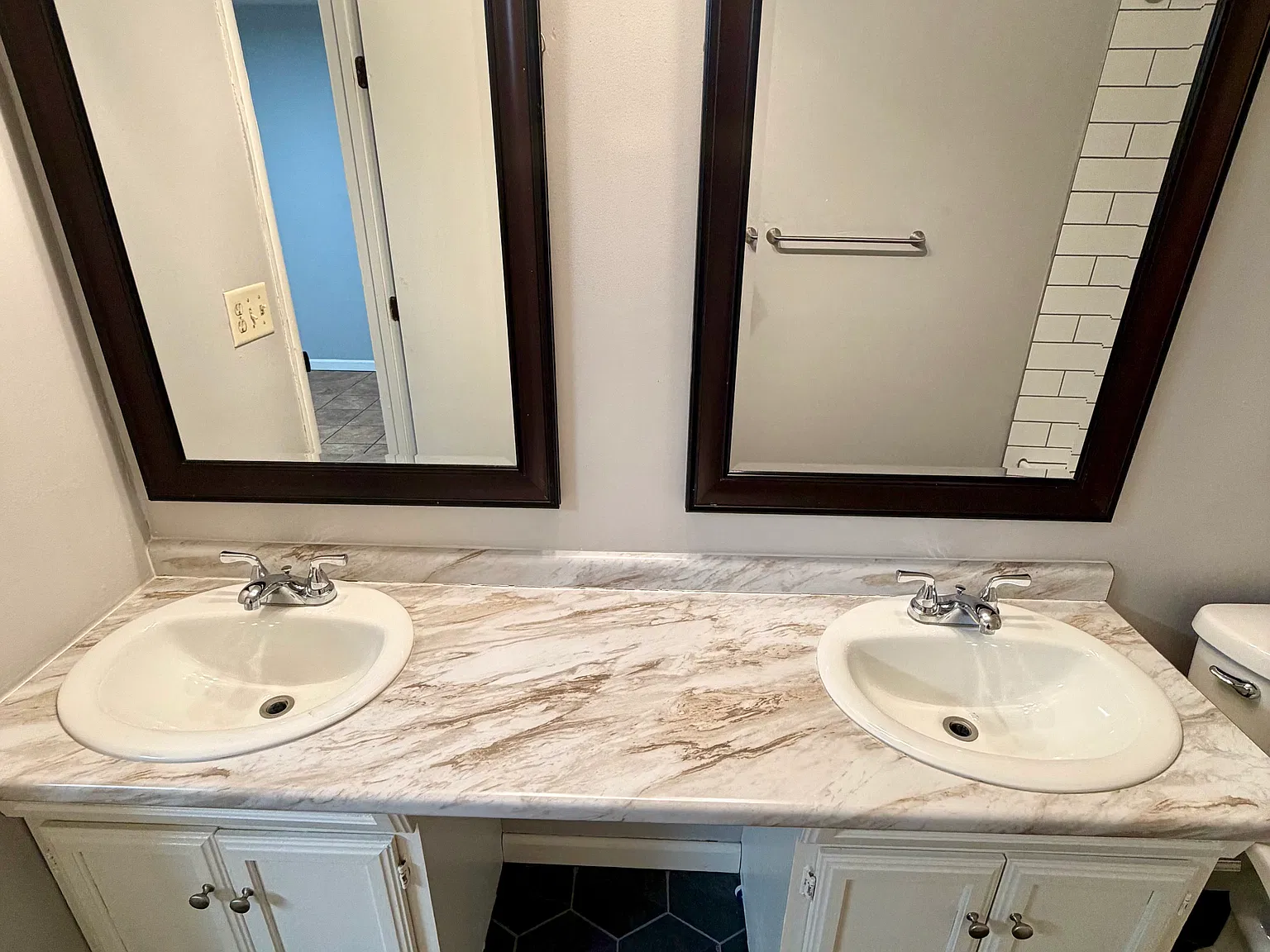 2 bed, 950 sqft, $1,150 — Photo 2