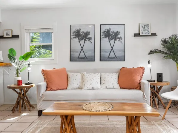 68-47 Apuhihi St #107, Waialua, HI 96791