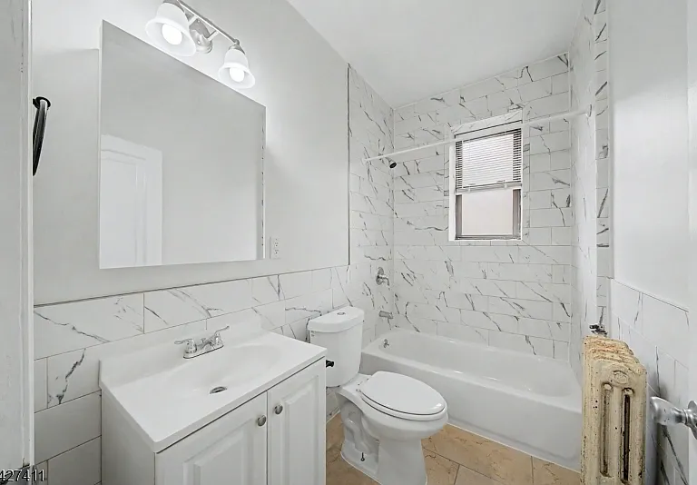 204 Church St #1D — Photo 14