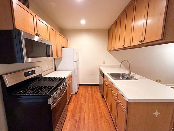 5th image of 1100 Vine St APT 503