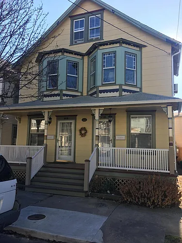 56 Heck Ave Photo 1