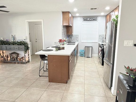 5th image of 480 W HARRISON Street SW