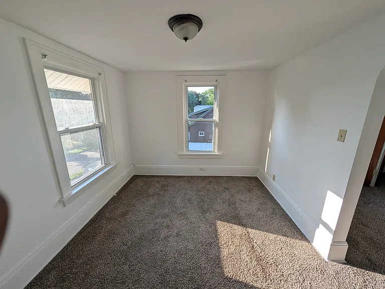 1263 Lexington Ave — Photo 11