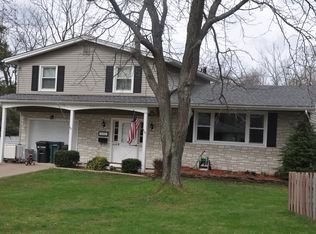 2724 Tompkins Ct, Newfane, NY