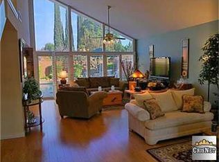 7826 Quartz Ave, Winnetka, CA 91306