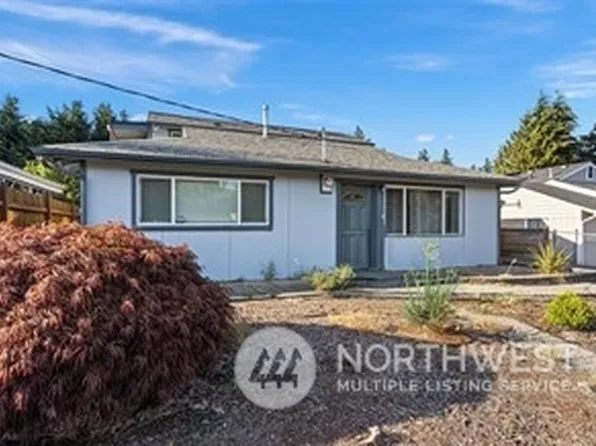 3306 NE 7th Place, Renton, WA 98056