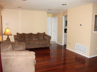 407 N Lafayette Rd, Metuchen, NJ 08840