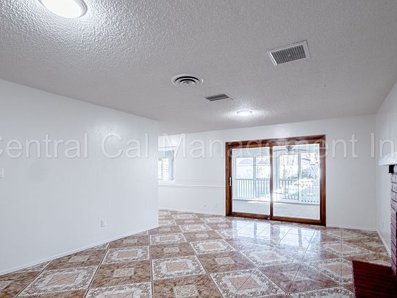 5th image of 3600 Vincent Ct