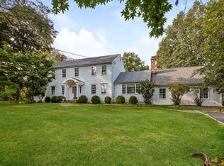 924 Cedar Rd, Southport, CT 06890
