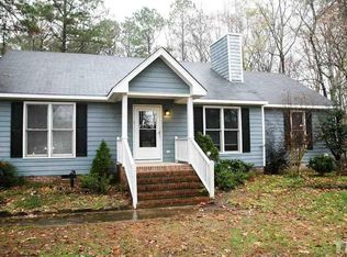 112 Chatham Ct, Clayton, NC 27527