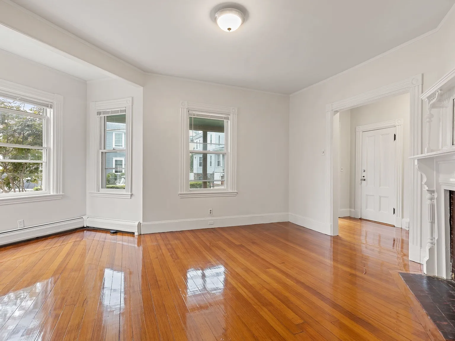 247 Park St — Photo 4