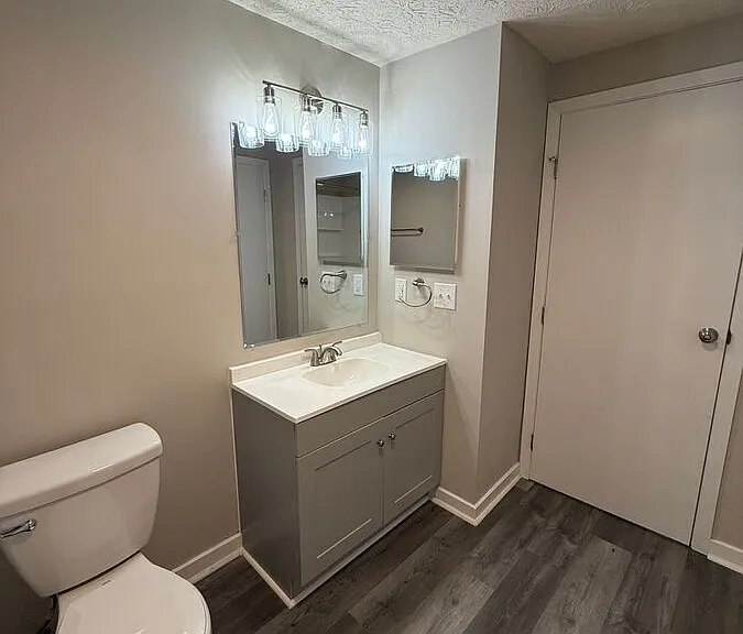 5616 Excalibur Pl — Photo 10