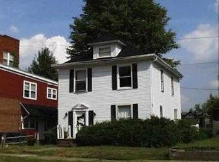 1116 9th St, Huntington, WV 25701