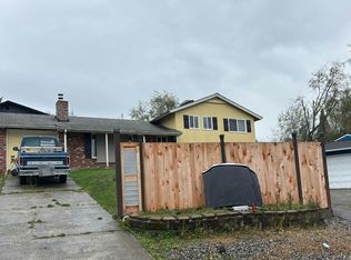 1813 S 244th Pl, Des Moines, WA 98198