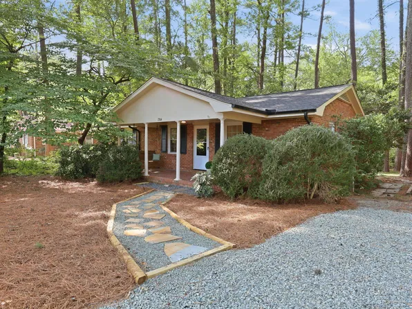 2304 Nelson Hwy, Chapel Hill, NC 27517