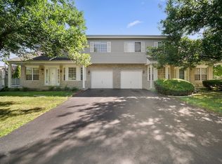 3512 Frontenac Ct, Aurora, IL 60504