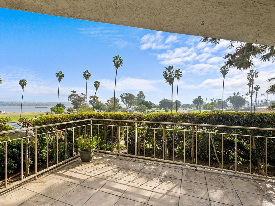 View from the patio, living room, and master bedroom Mission Bay, Crown Point park