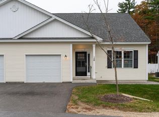 14 Angel Point Cir #B, Goffstown, NH 03045