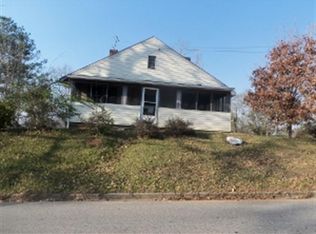 242 Cherry Ave, Opelika, AL 36801
