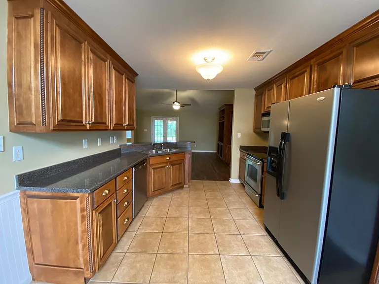 5618 Emily Ln — Photo 5