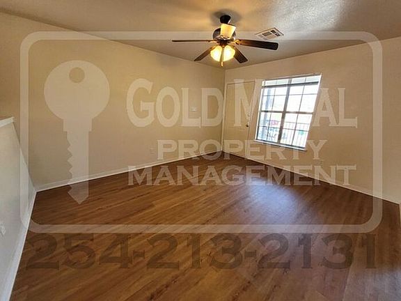 4th image of 409 Brittney Way