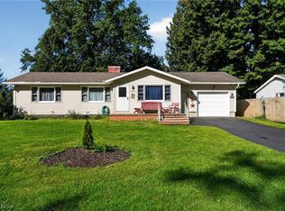 3045 Spencer Cir E, Geneva, OH 44041
