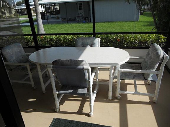5th image of 5 Santo Ct