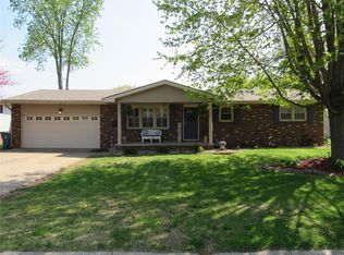 417 Texas Blvd, Bethalto, IL
