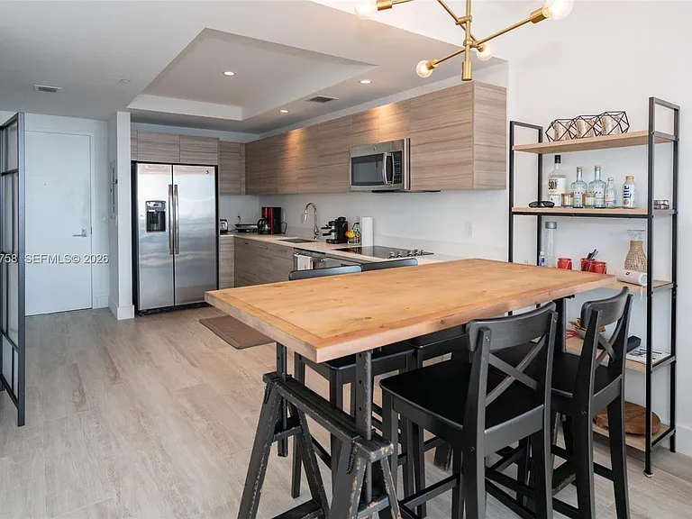 121 NE 34th St #2505 — Photo 9