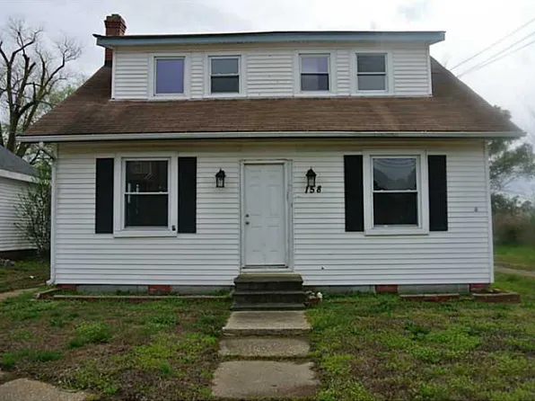 158 Messick Rd, Poquoson, VA 23662