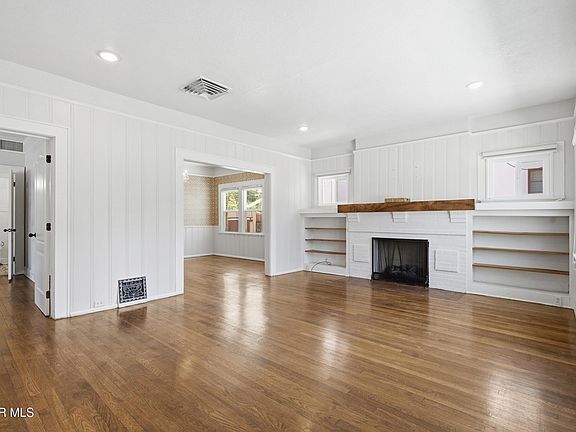 3rd image of 3114 Federal Ave