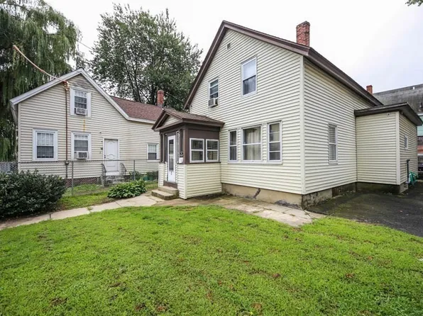 4 Riverview Pl, Lawrence, MA 01841