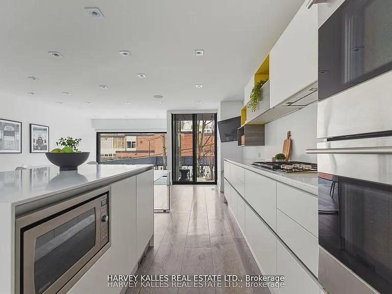41 Berryman St — Photo 10