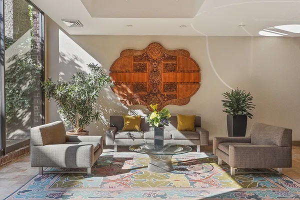 Rented by Cooper & Cooper Real Estate | media 29