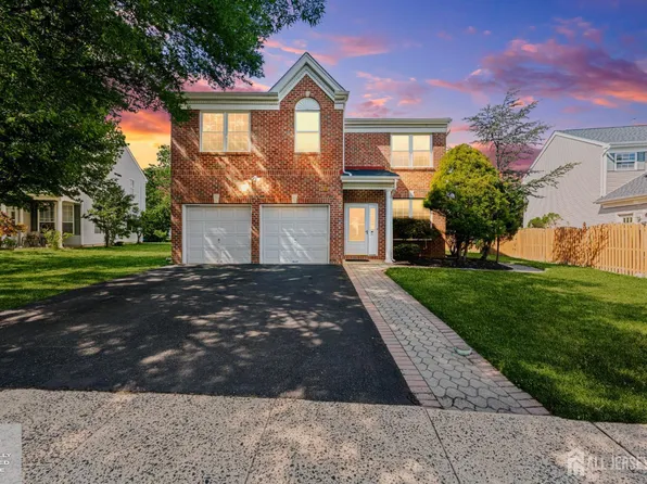 57 Devon Dr, East Brunswick, NJ 08816