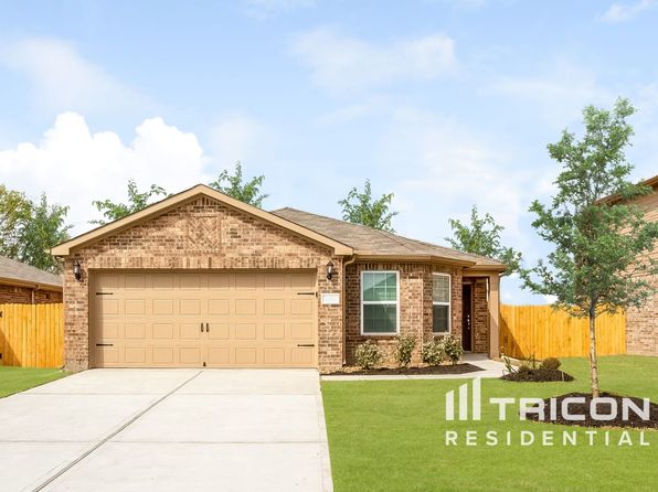532 Red Dusk Paint Dr