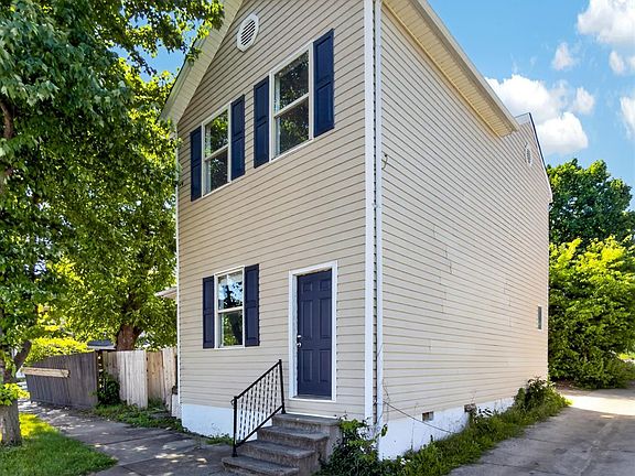 3rd image of 145 Pershing Ave